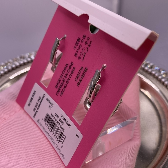 HOST PICK 12/21/24 NWT ✨Kate Spade Large Cushion Cut Drop Earrings ✨ - Picture 5 of 5